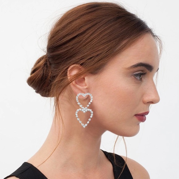 BimbaYLola Sliver Crystal Cup Chain Heart Earring - Picture 3 of 8